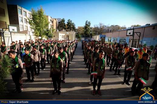 نواختن زنگ استکبارستیزی در شیراز