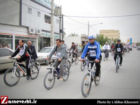 همایش دوچرخه سواری بمناسبت هفته مبارزه با مواد مخدر در زرین دشت
