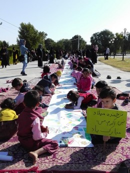 نقاشی کودکان خنجی بمناسبت هفته وحدت
