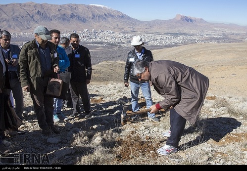 عملیات طرح توسعه و حفظ پوشش گیاهی ارتفاعات شیراز
