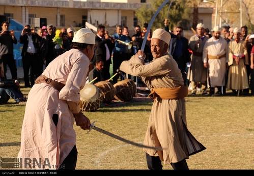 جشنواره بازی های بومی و محلی در بخش اوز لارستان