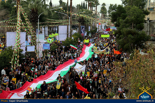 راهپیمایی یوم الله 22 بهمن در شیراز
