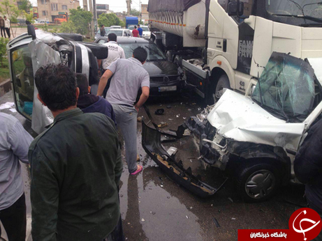تریلی ترمز بریده در شیراز سه خودرو را درو کرد
