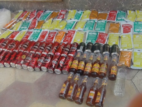 کشف  مشروبات الکلی در سروستان توسط عواملین امنیتی سپاه