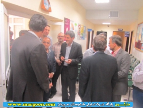 بازدید سرزده رئیس دانشگاه علوم پزشکی استان فارس از بیمارستان سپیدان