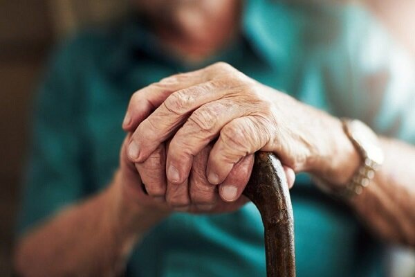 ۶۴ هزار سالمند در فارس تحت پوشش بهزیستی هستند