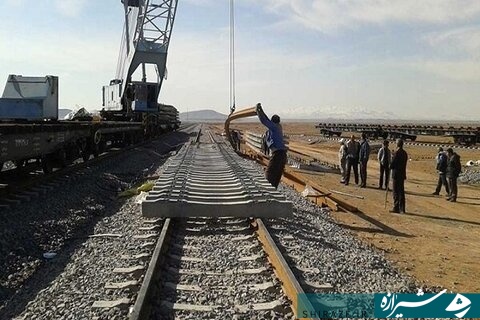 راه‌آهن بوشهر - شیراز مطالبه‌ای مهم مردم فارس