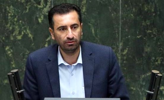 دولت بازار را مدیریت کند