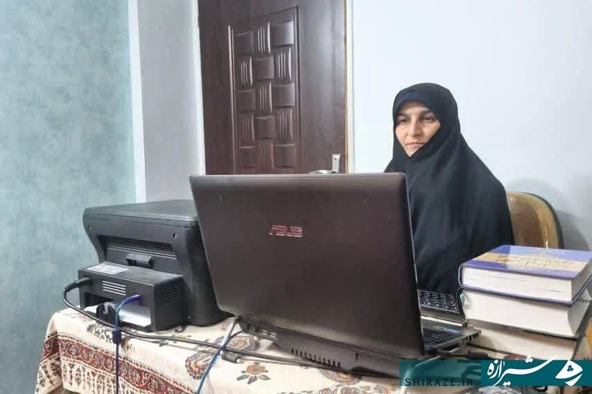 اهمیت عزت‌نفس و نقش مادران شاغل در تربیت فرزندان