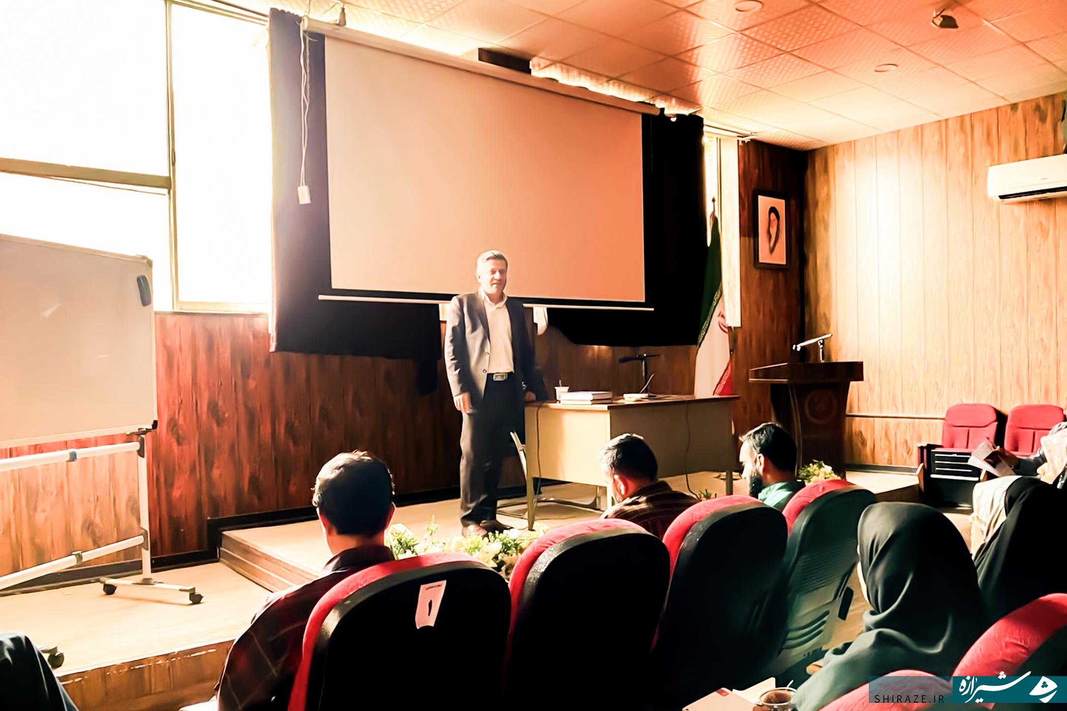 آغاز به کار مجمع سرود استان فارس