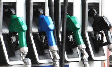مصوبه بنزین ۳ نرخی تأیید شد