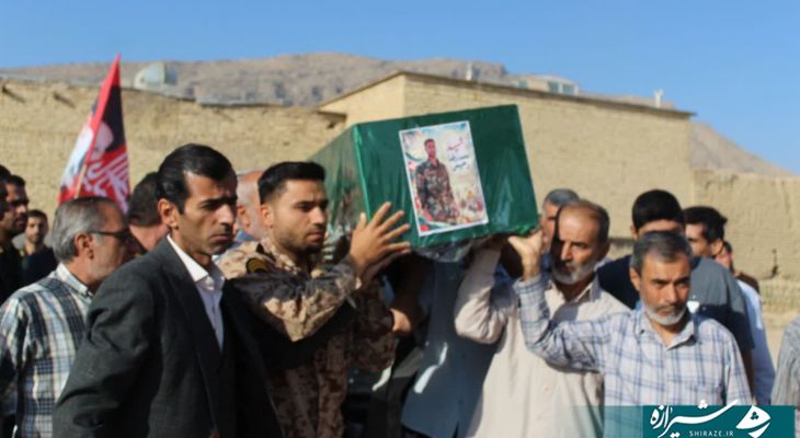 تشییع باشکوه پیکر شهید رحیمی در شهر کوهنجان