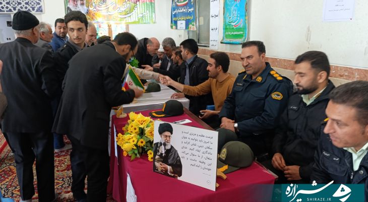 میز خدمت؛ پاسخگویی چهره‌به‌چهره مسئولان